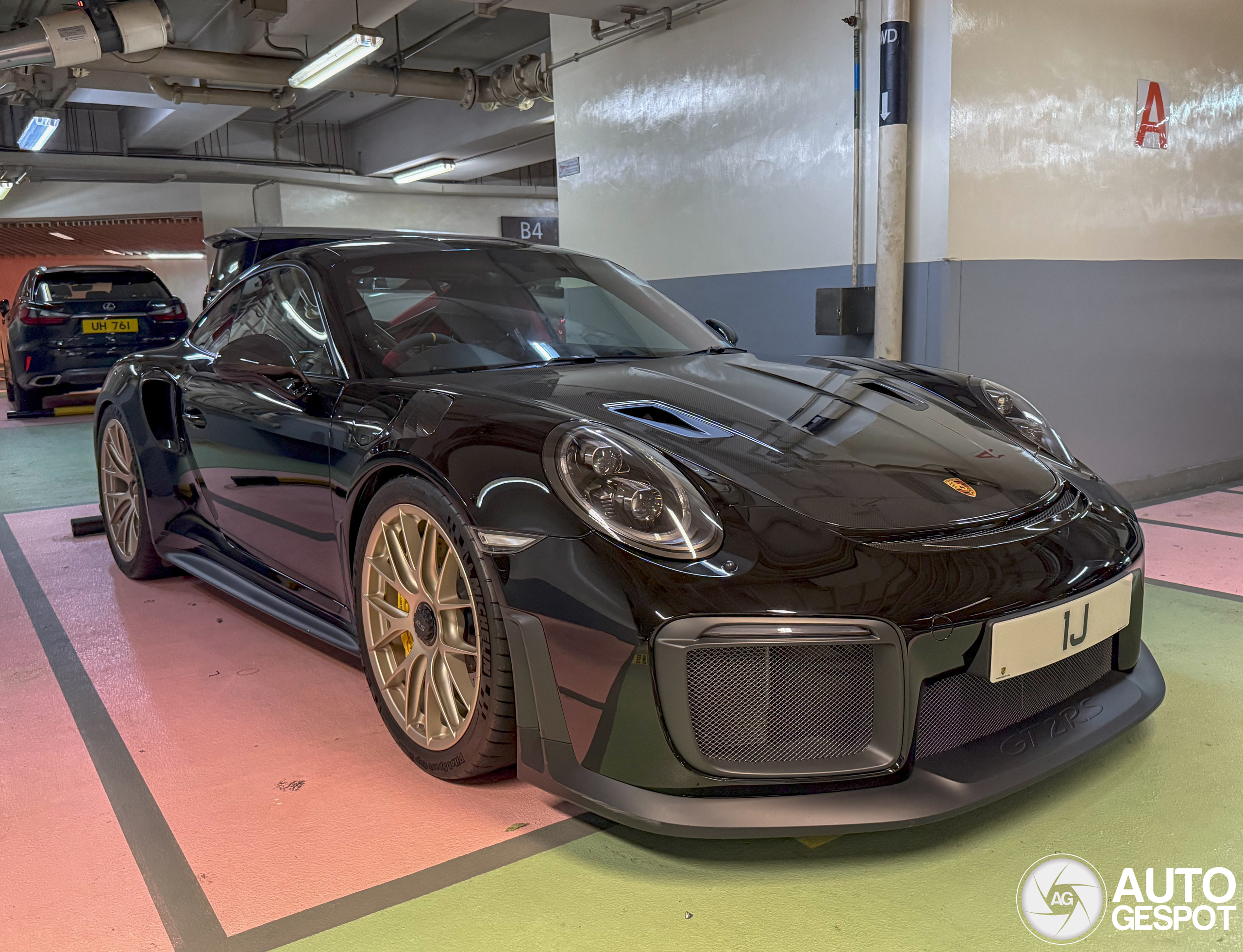 Porsche 991 GT2 RS Weissach Package