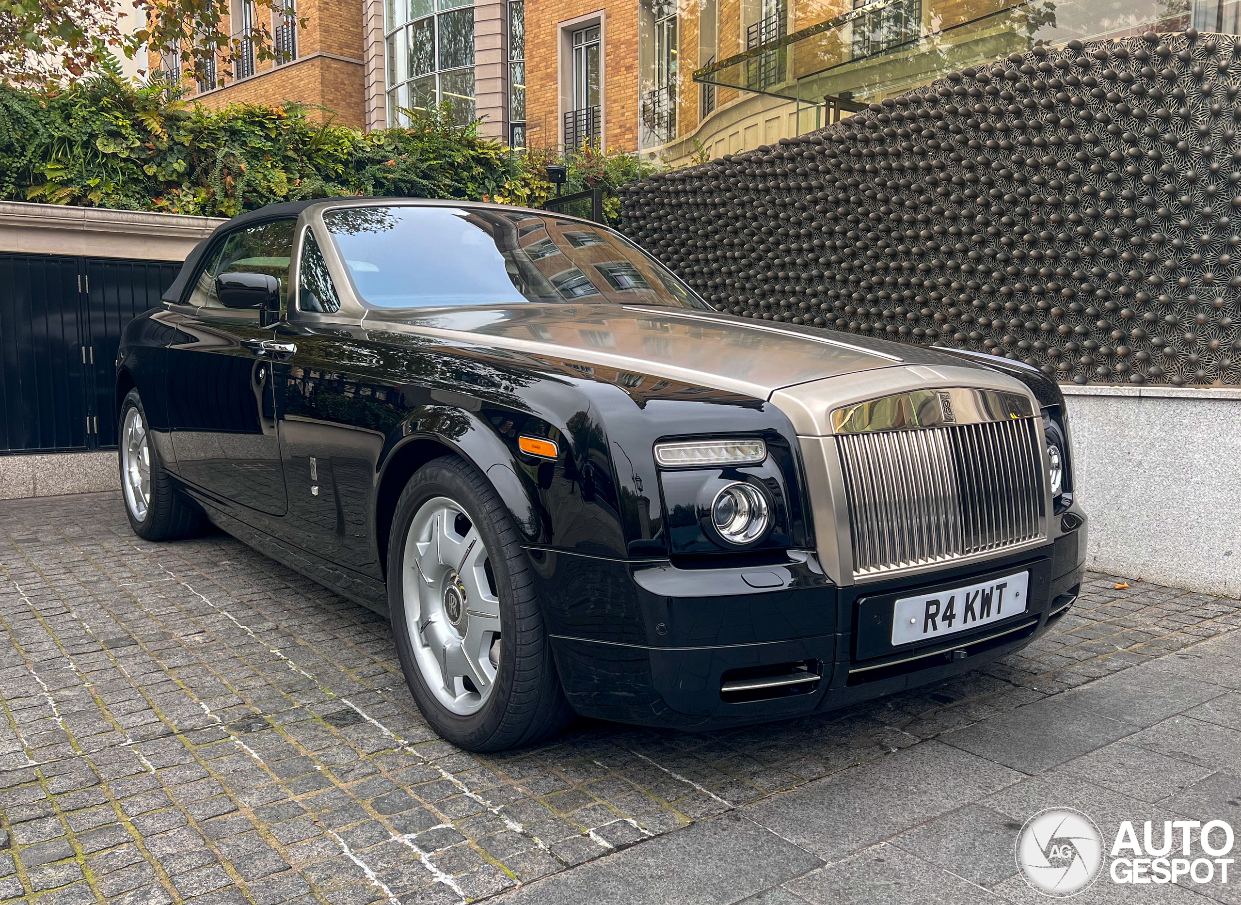 Rolls-Royce Phantom Drophead Coupé