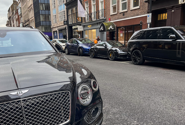 Bentley Bentayga