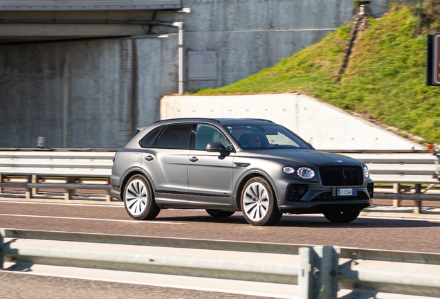 Bentley Bentayga Azure