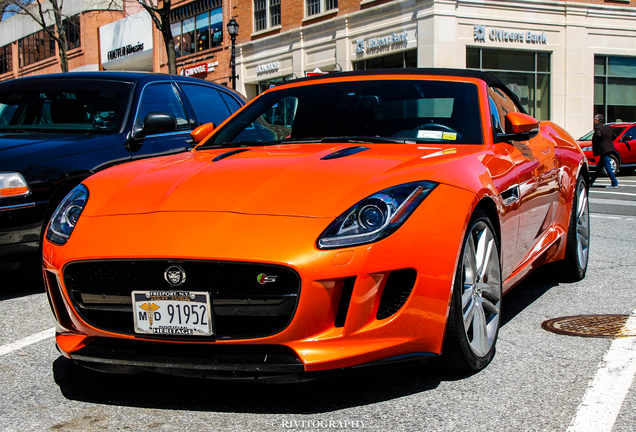 Jaguar F-TYPE S Convertible