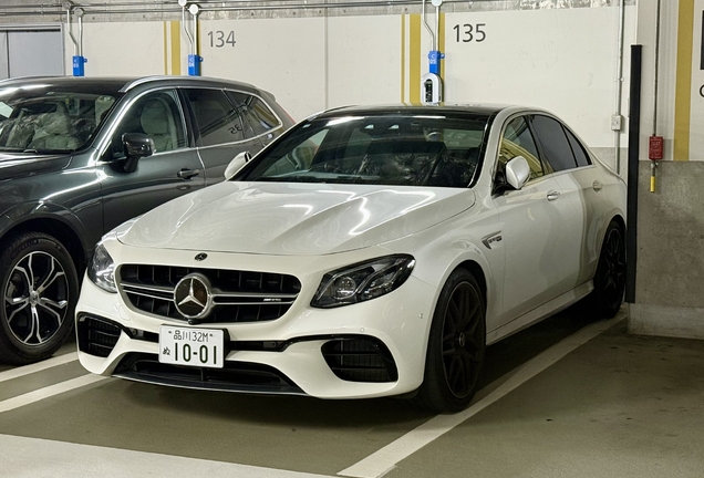 Mercedes-AMG E 63 S W213