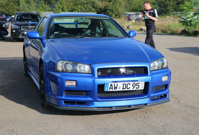 Nissan Skyline R34 GT-R V-Spec