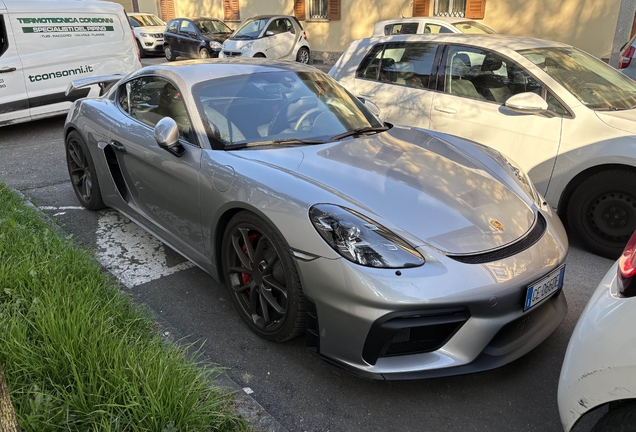Porsche 718 Cayman GT4