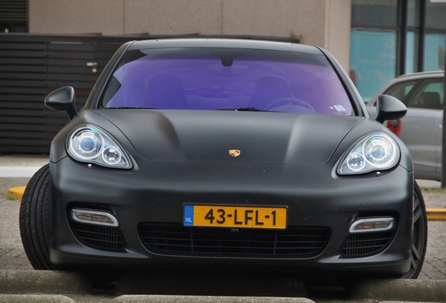 Porsche 970 Panamera Turbo MkI