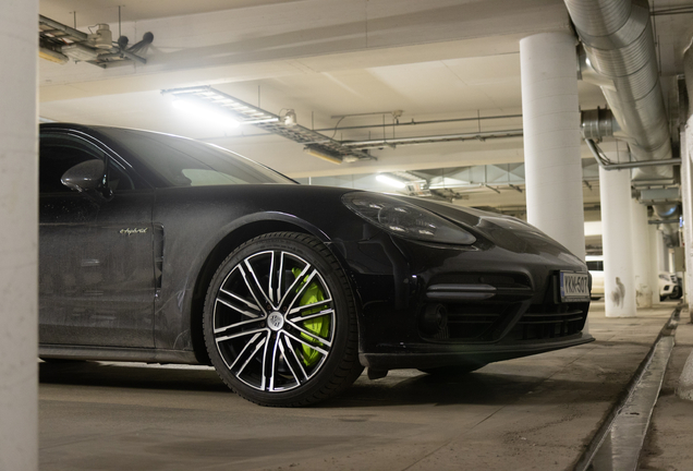Porsche 971 Panamera Turbo S E-Hybrid