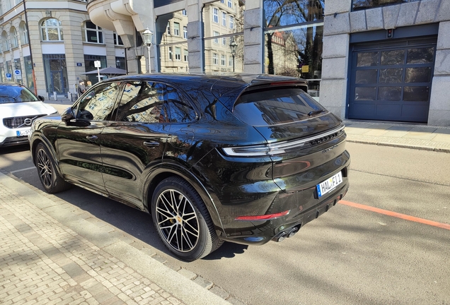 Porsche 9YA Cayenne Turbo E-Hybrid