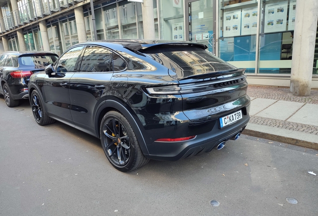 Porsche Cayenne Coupé Turbo E-Hybrid