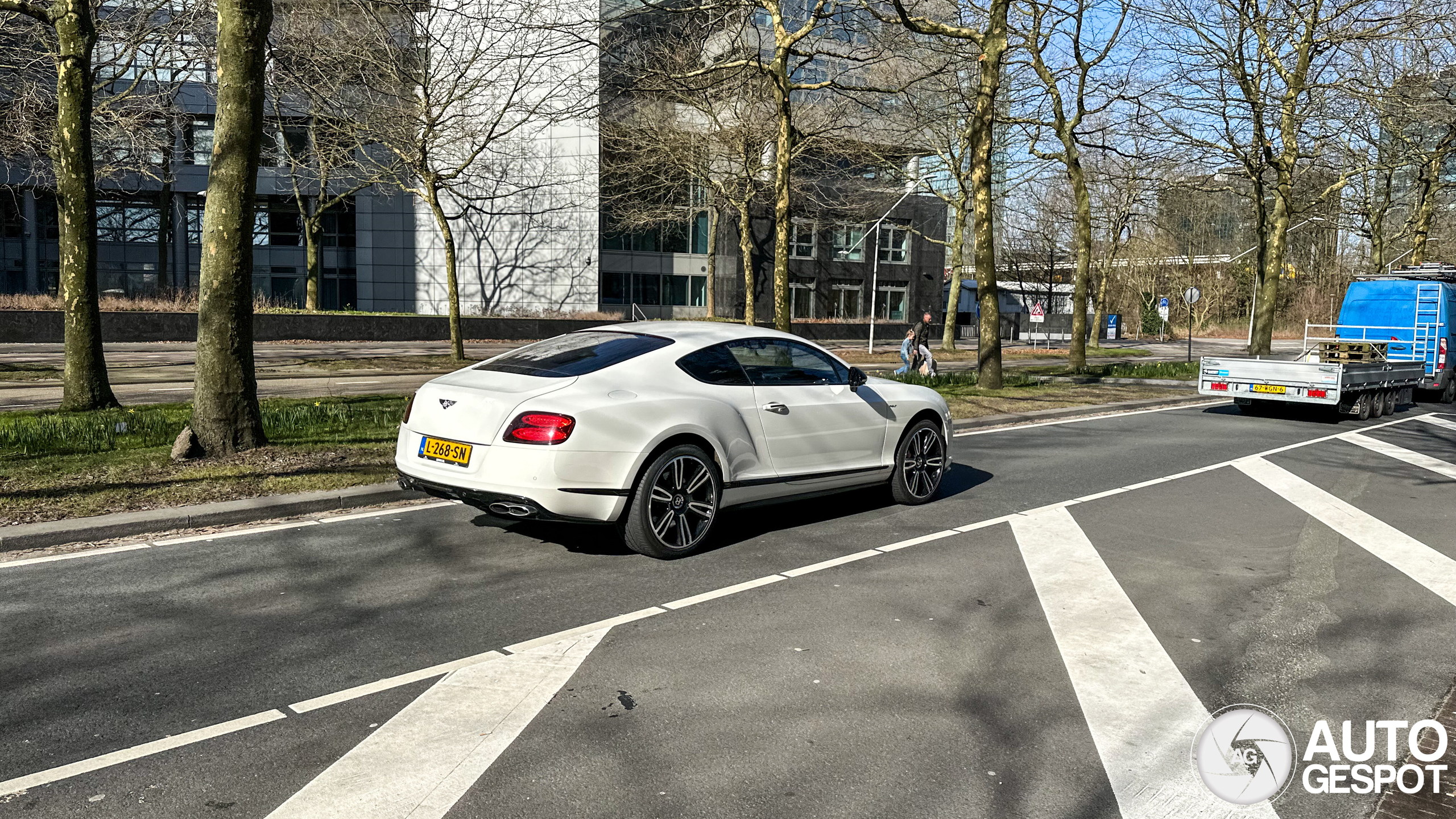 Bentley Continental GT V8 S