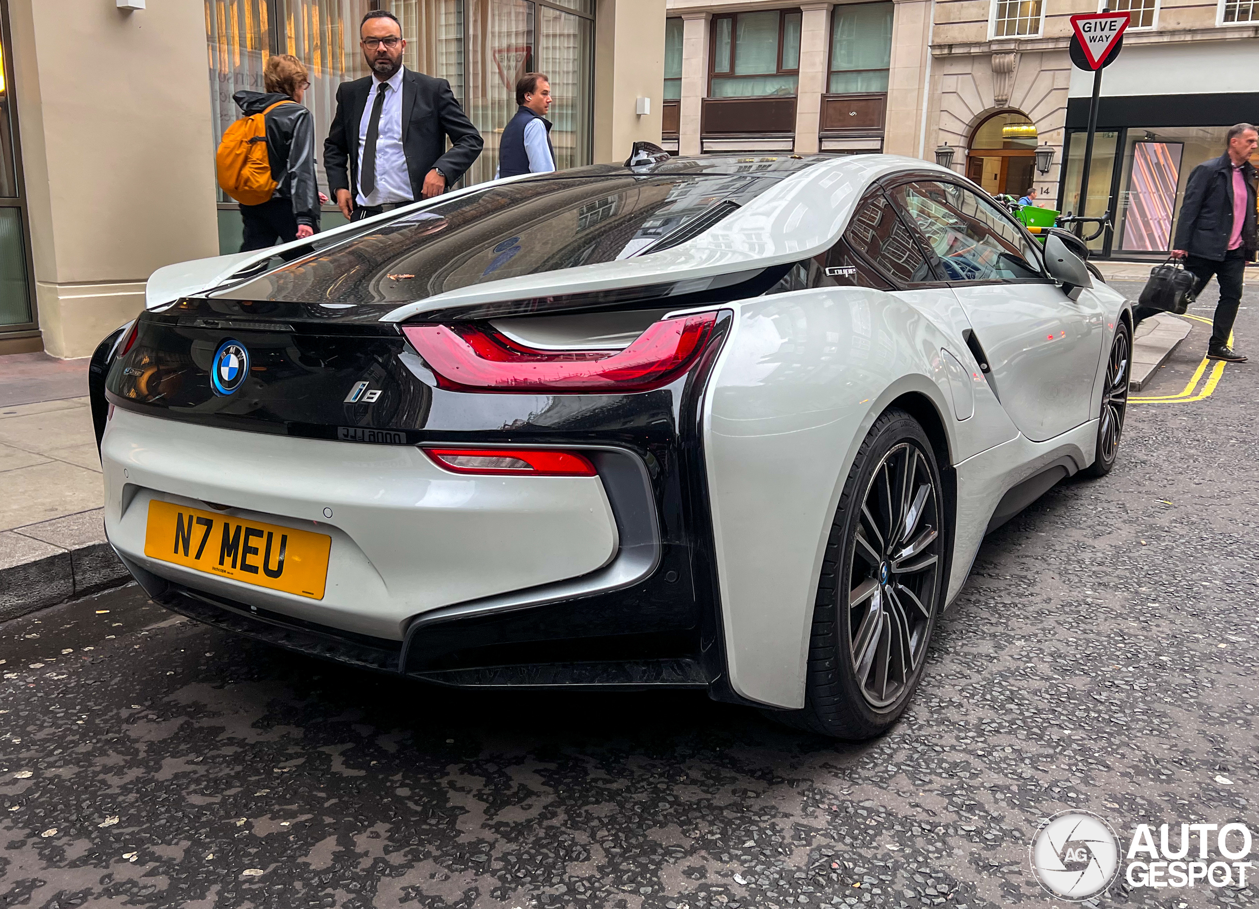 BMW i8 2018