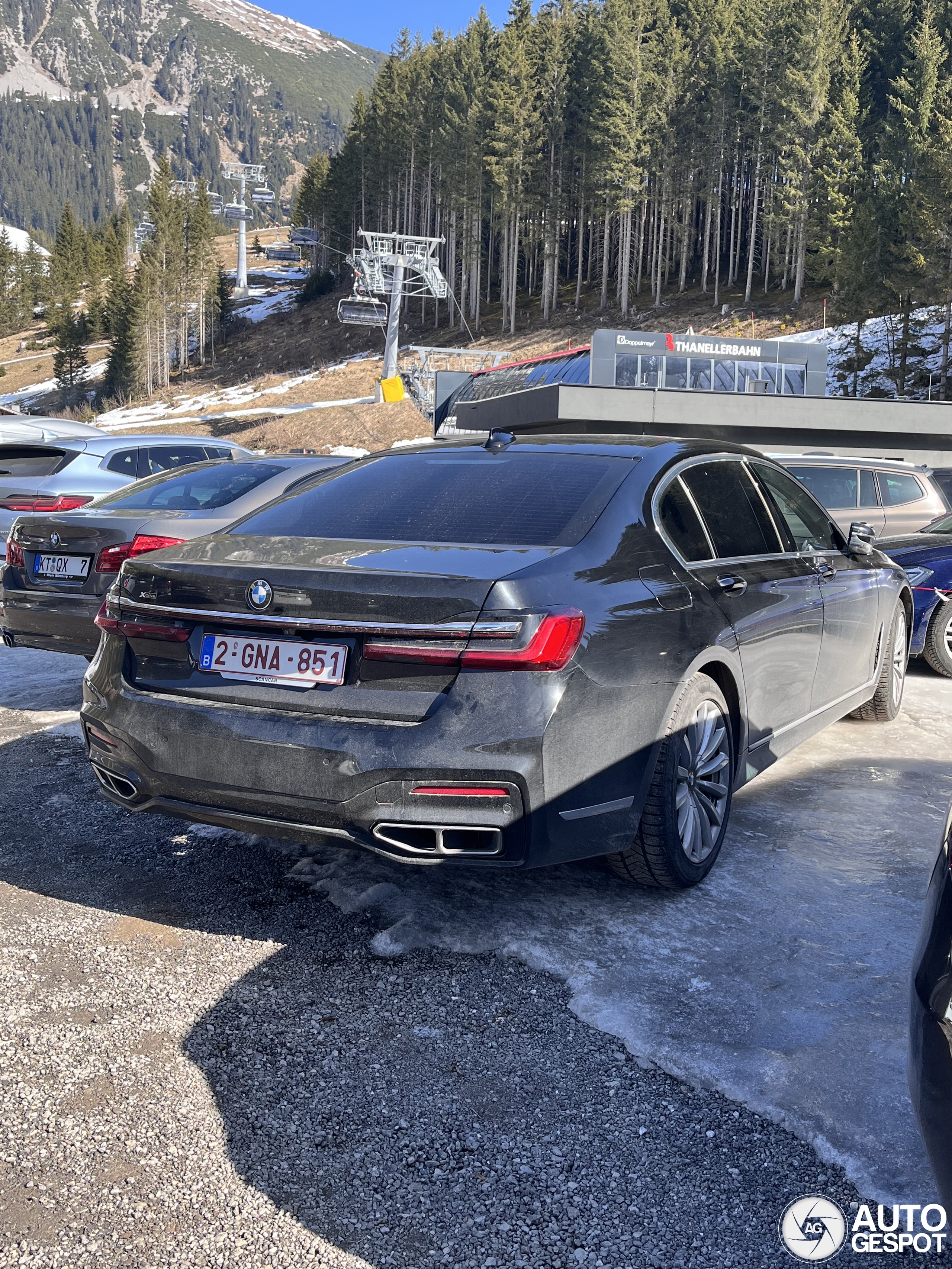 BMW M760Li xDrive 2019