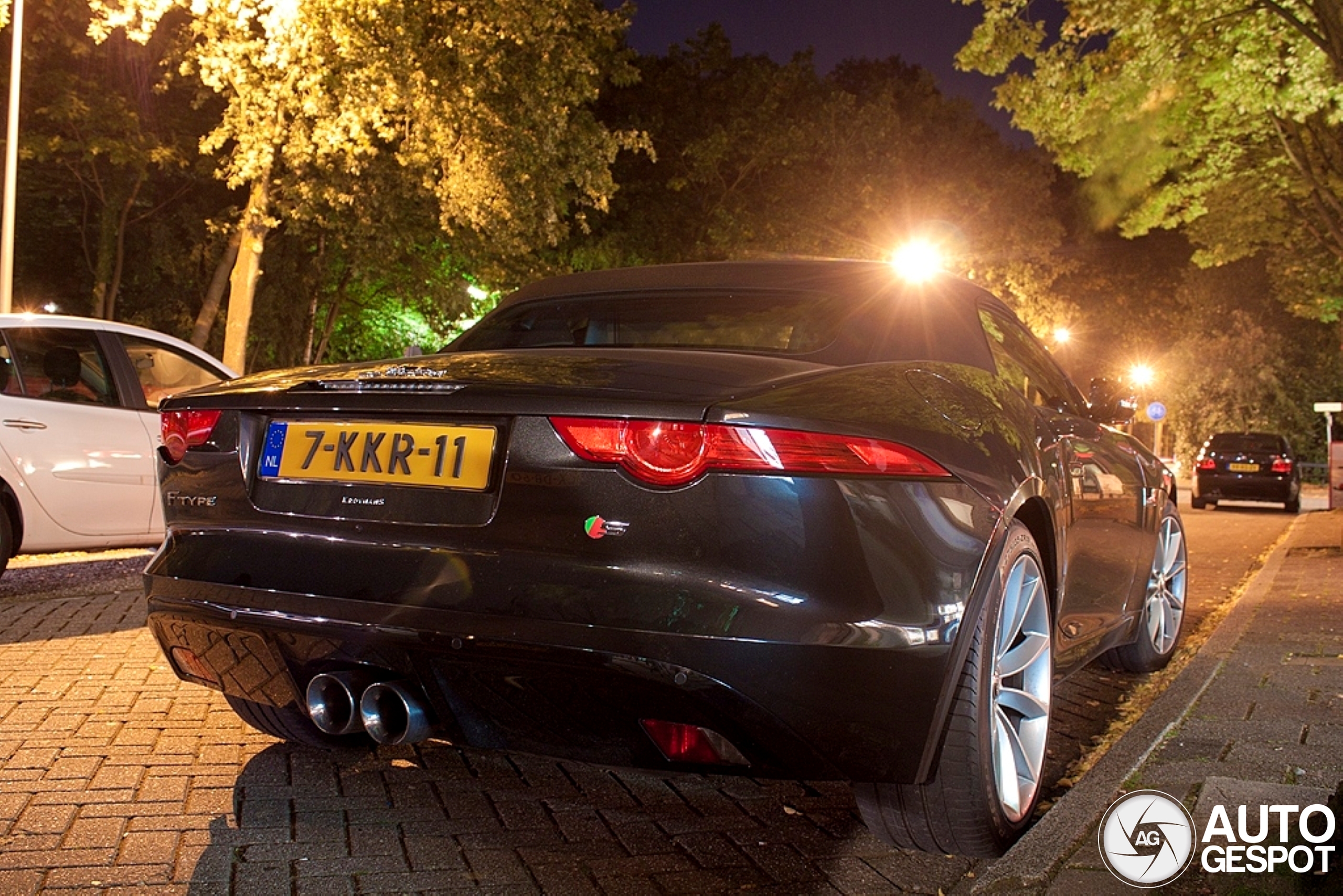 Jaguar F-TYPE S Convertible