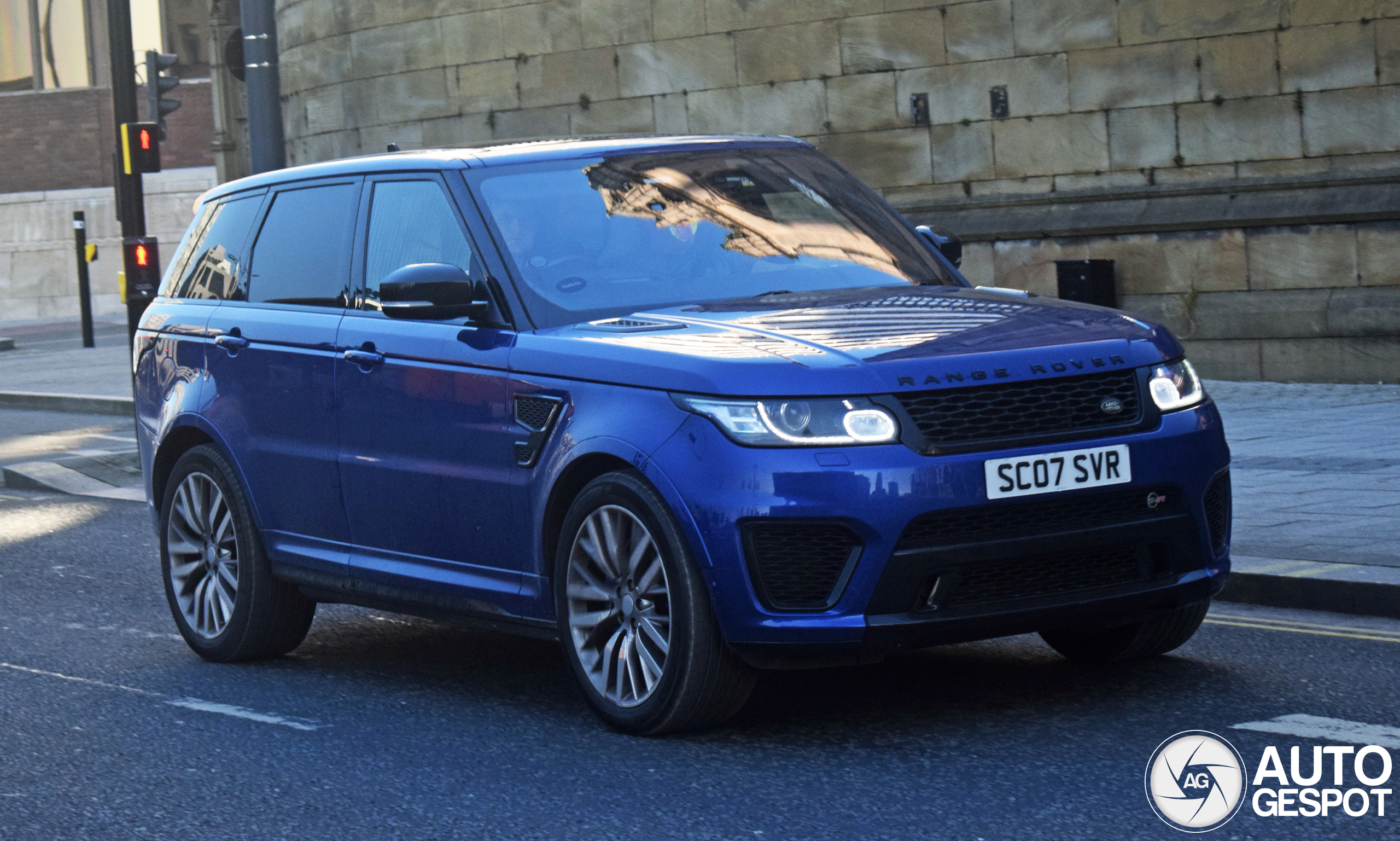 Land Rover Range Rover Sport SVR