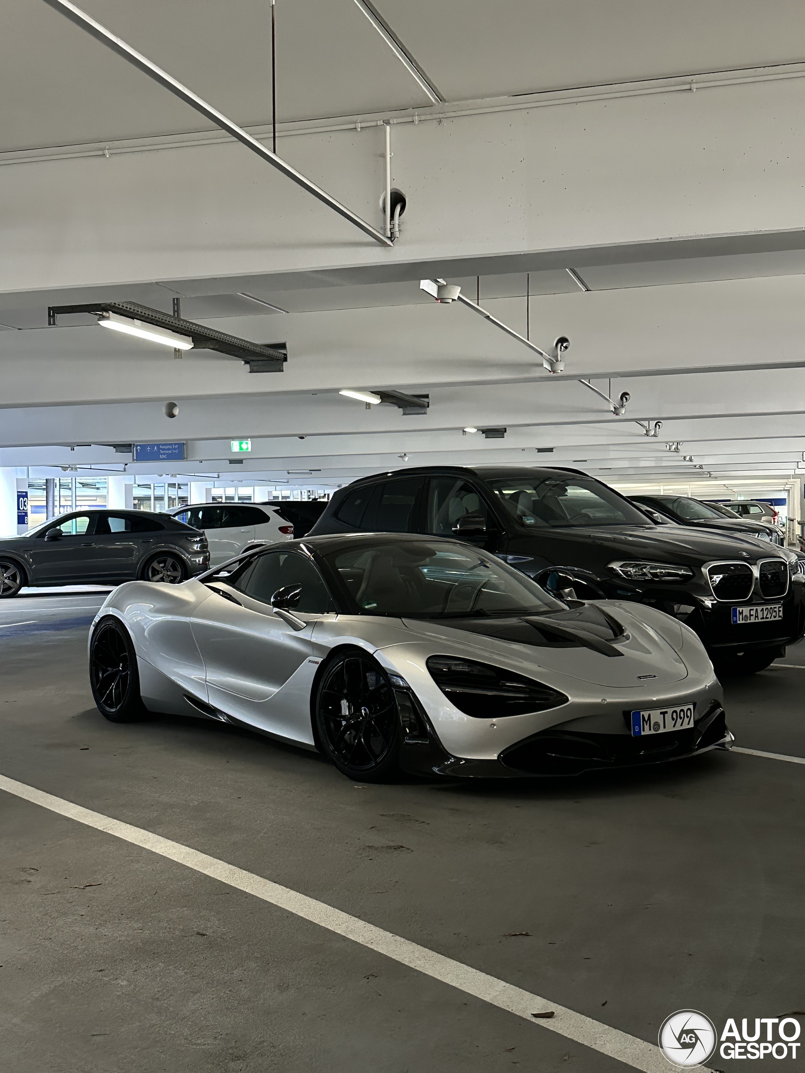 McLaren 720S Spider Novitec
