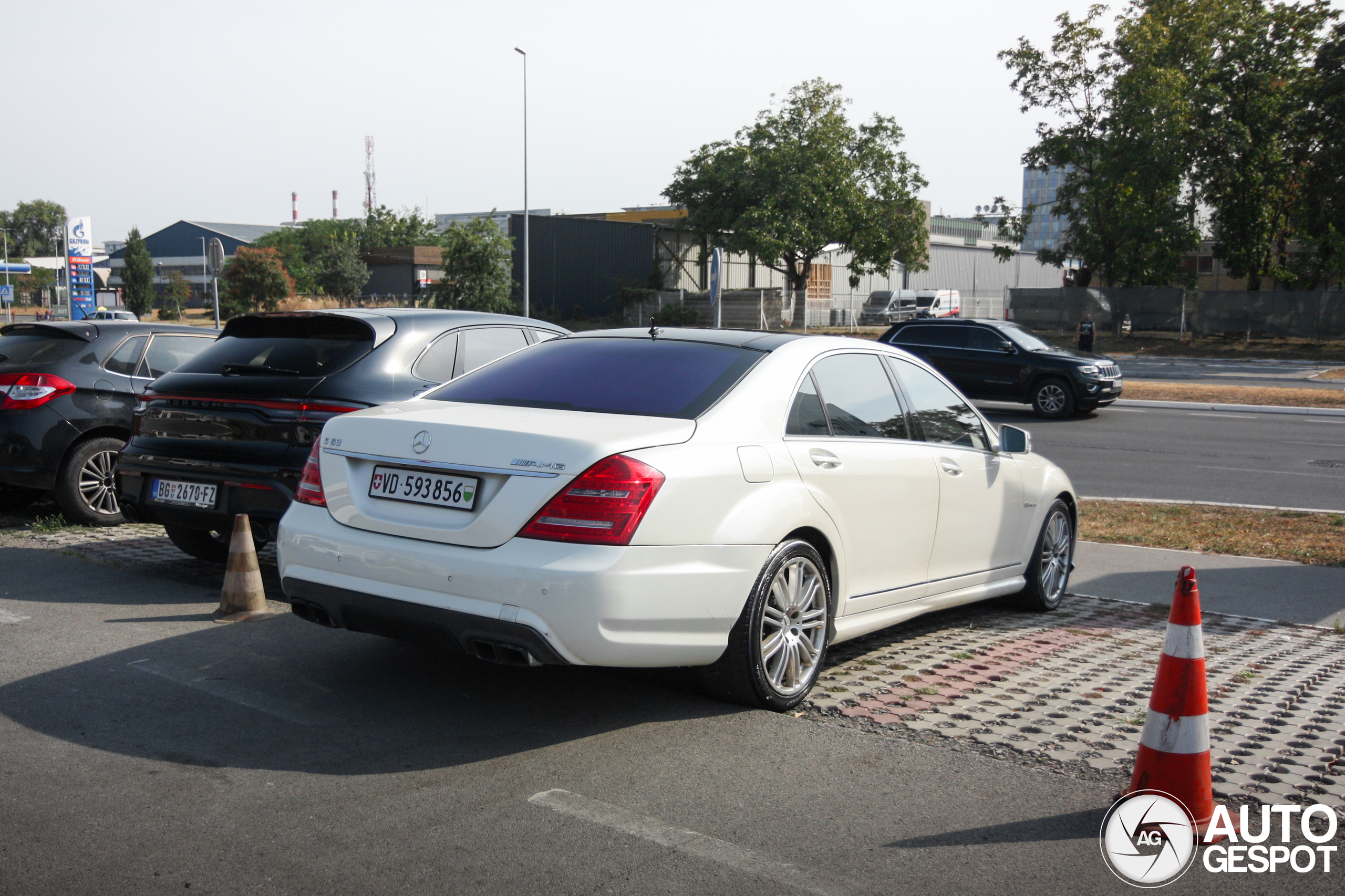 Mercedes-Benz S 63 AMG W221