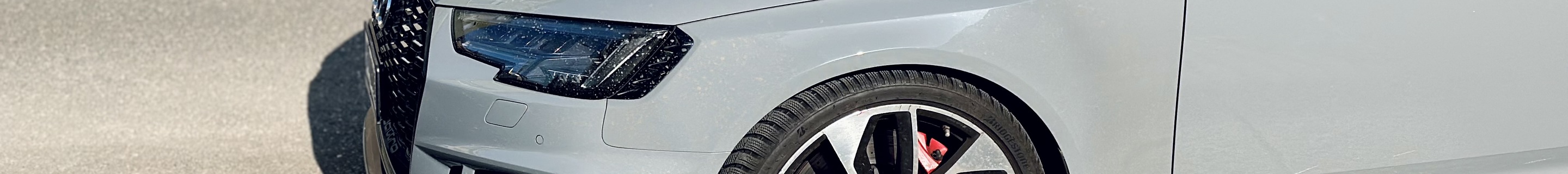 Audi RS4 Avant B9