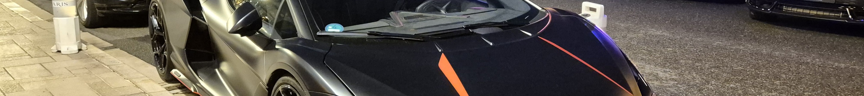 Lamborghini Revuelto