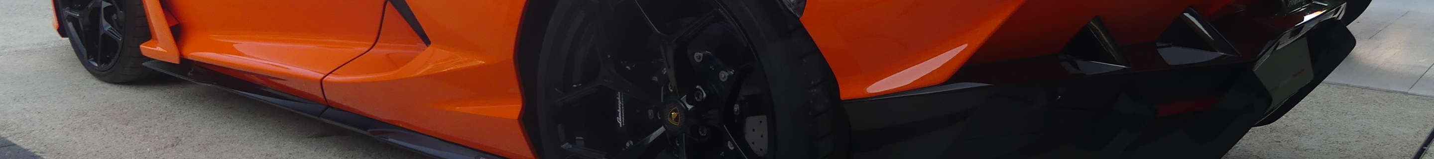 Lamborghini Revuelto