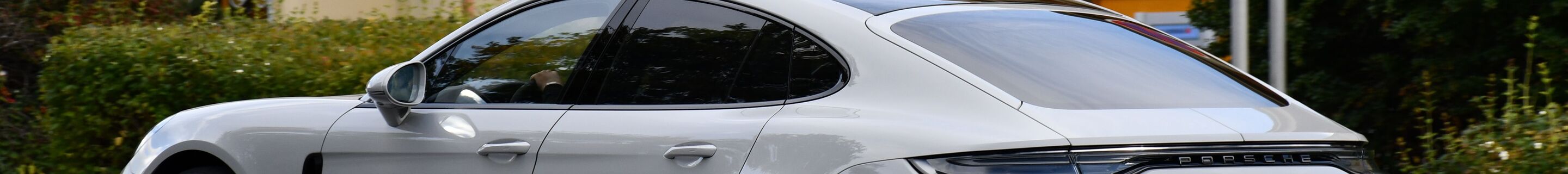 Porsche 971 Panamera GTS MkI