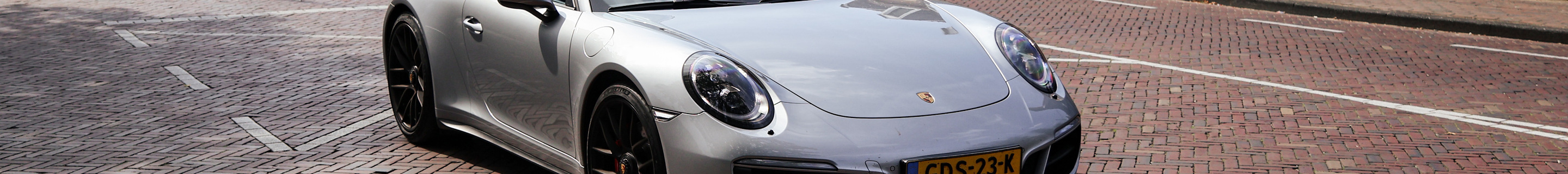 Porsche 991 Carrera 4 GTS Cabriolet MkII