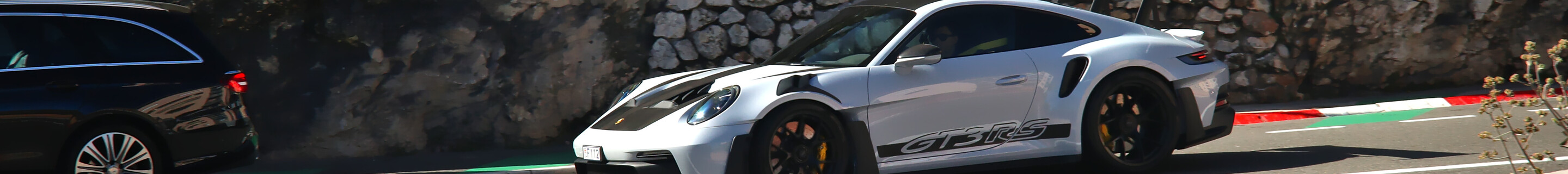 Porsche 992 GT3 RS Weissach Package