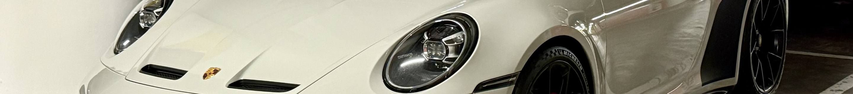 Porsche 992 GT3 Touring