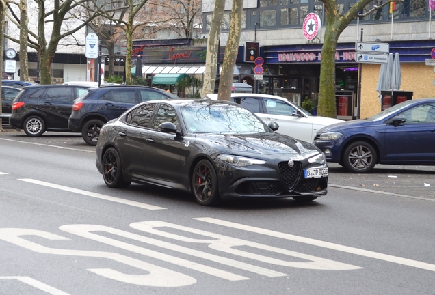 Alfa Romeo Giulia Quadrifoglio 2020