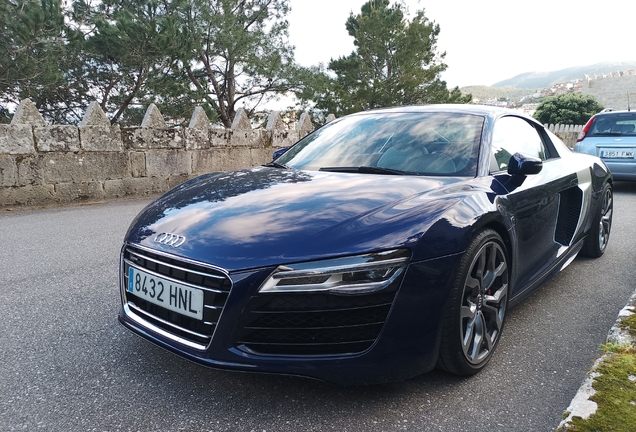 Audi R8 V10 2013