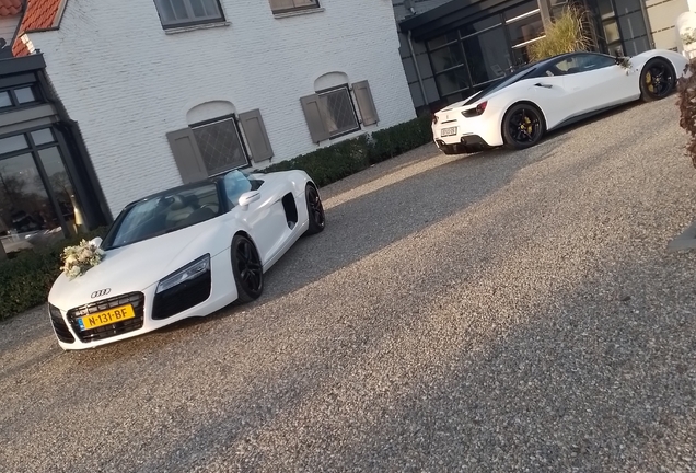 Audi R8 V8 Spyder 2013