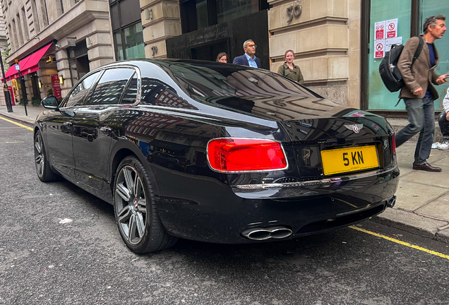 Bentley Flying Spur V8