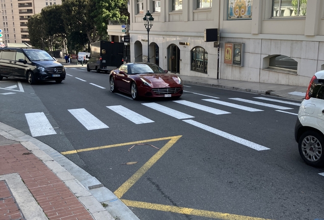 Ferrari California T