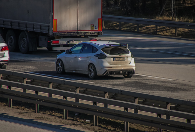 Ford Focus RS 2015