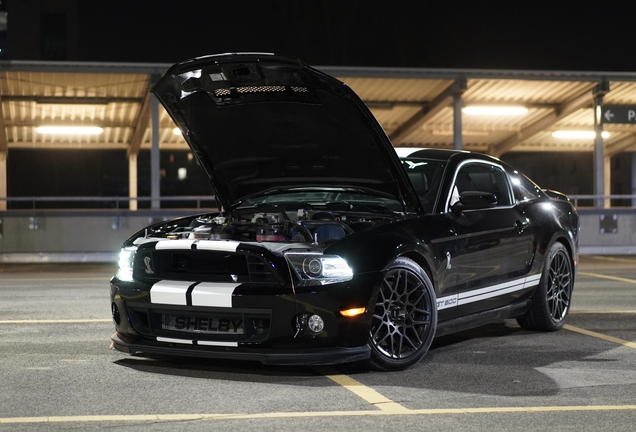 Ford Mustang Shelby GT500 2013