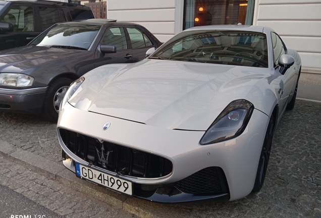 Maserati GranTurismo Modena 2023