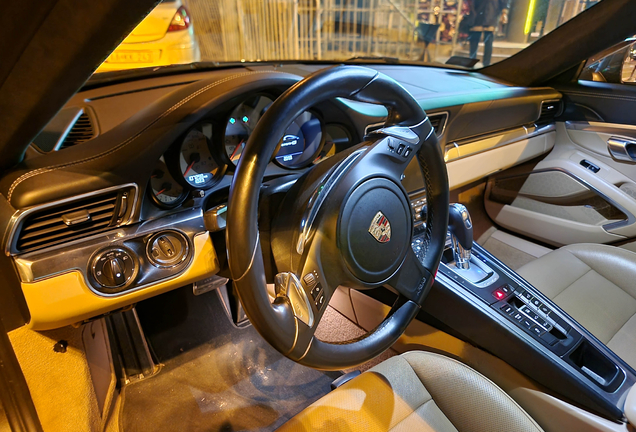 Porsche 991 Carrera 4S MkI