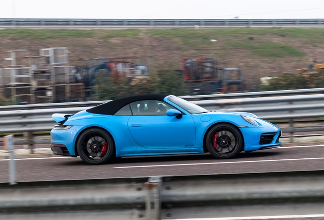 Porsche 992 Carrera 4 GTS Cabriolet