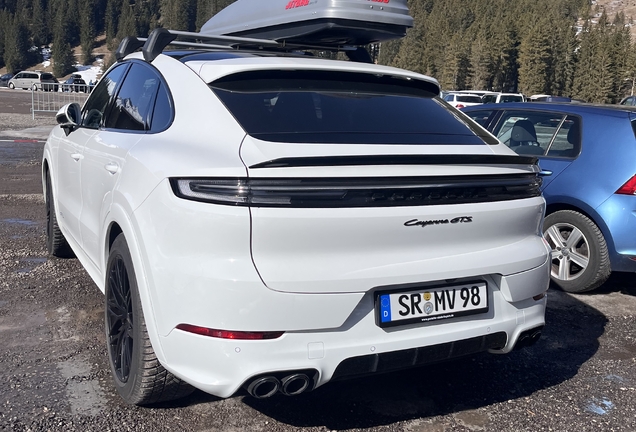 Porsche 9YA Cayenne GTS MkII