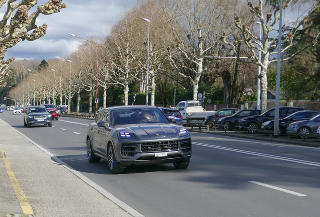 Porsche Cayenne Coupé Turbo E-Hybrid