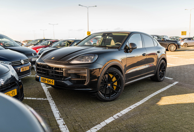 Porsche Cayenne Coupé Turbo E-Hybrid