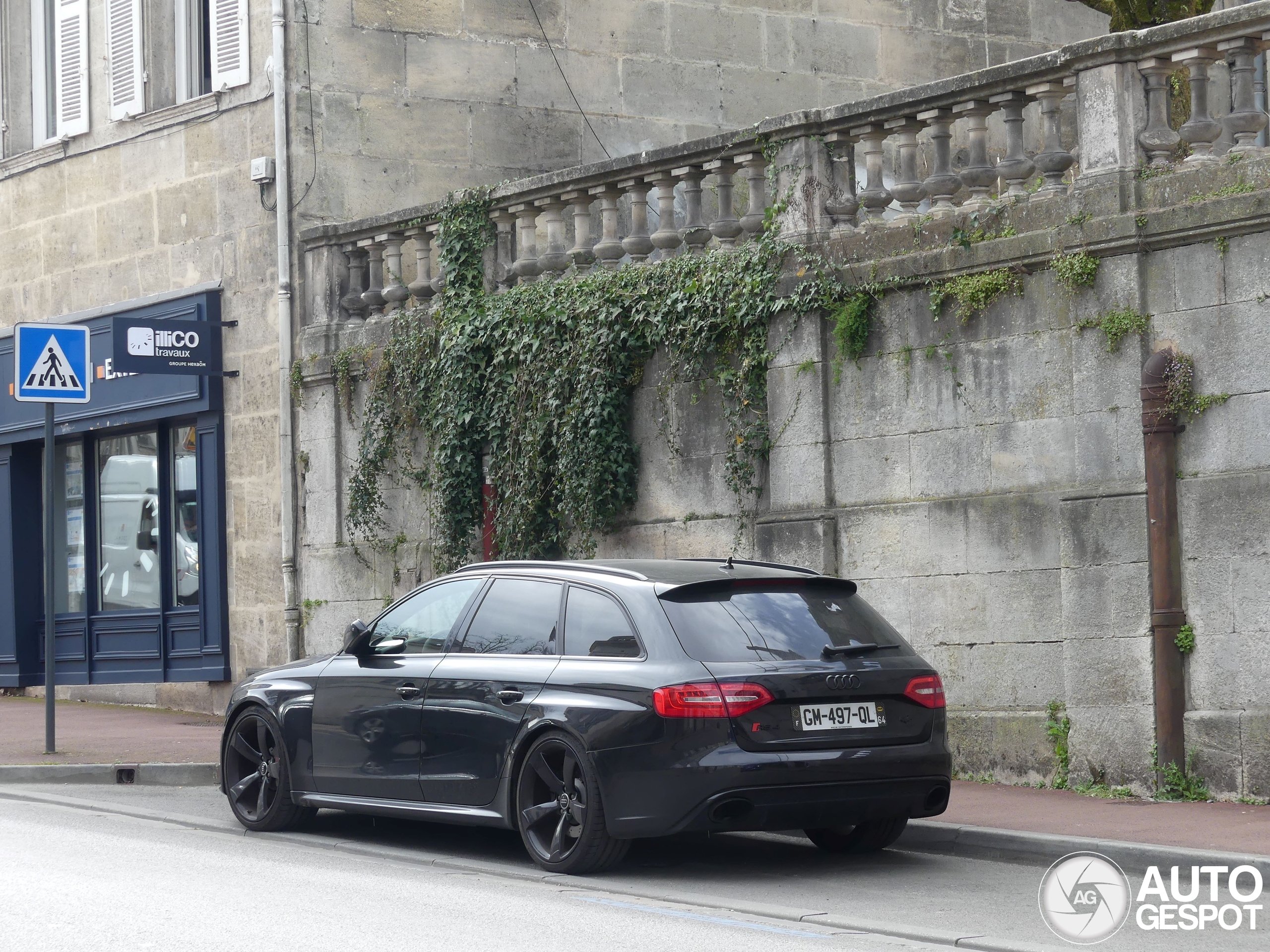 Audi RS4 Avant B8