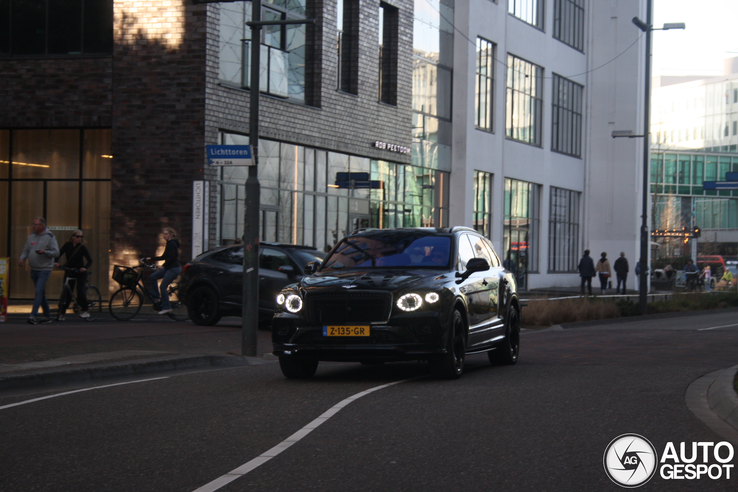 Bentley Bentayga Hybrid S