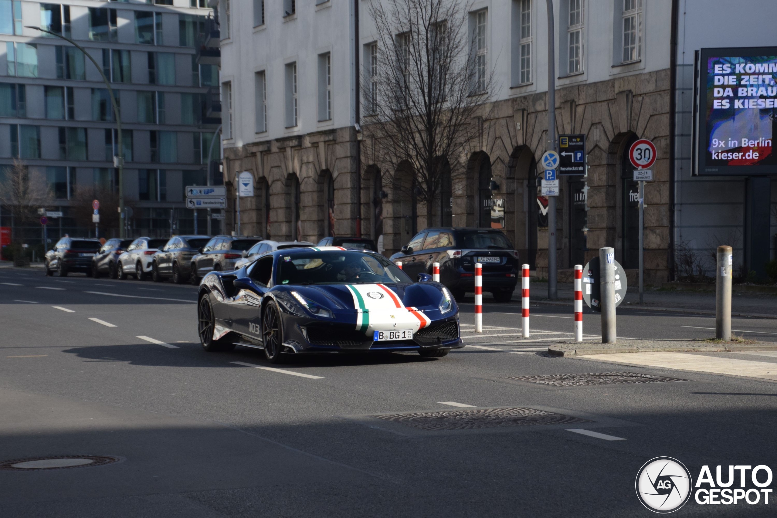 Ferrari 488 Pista Piloti