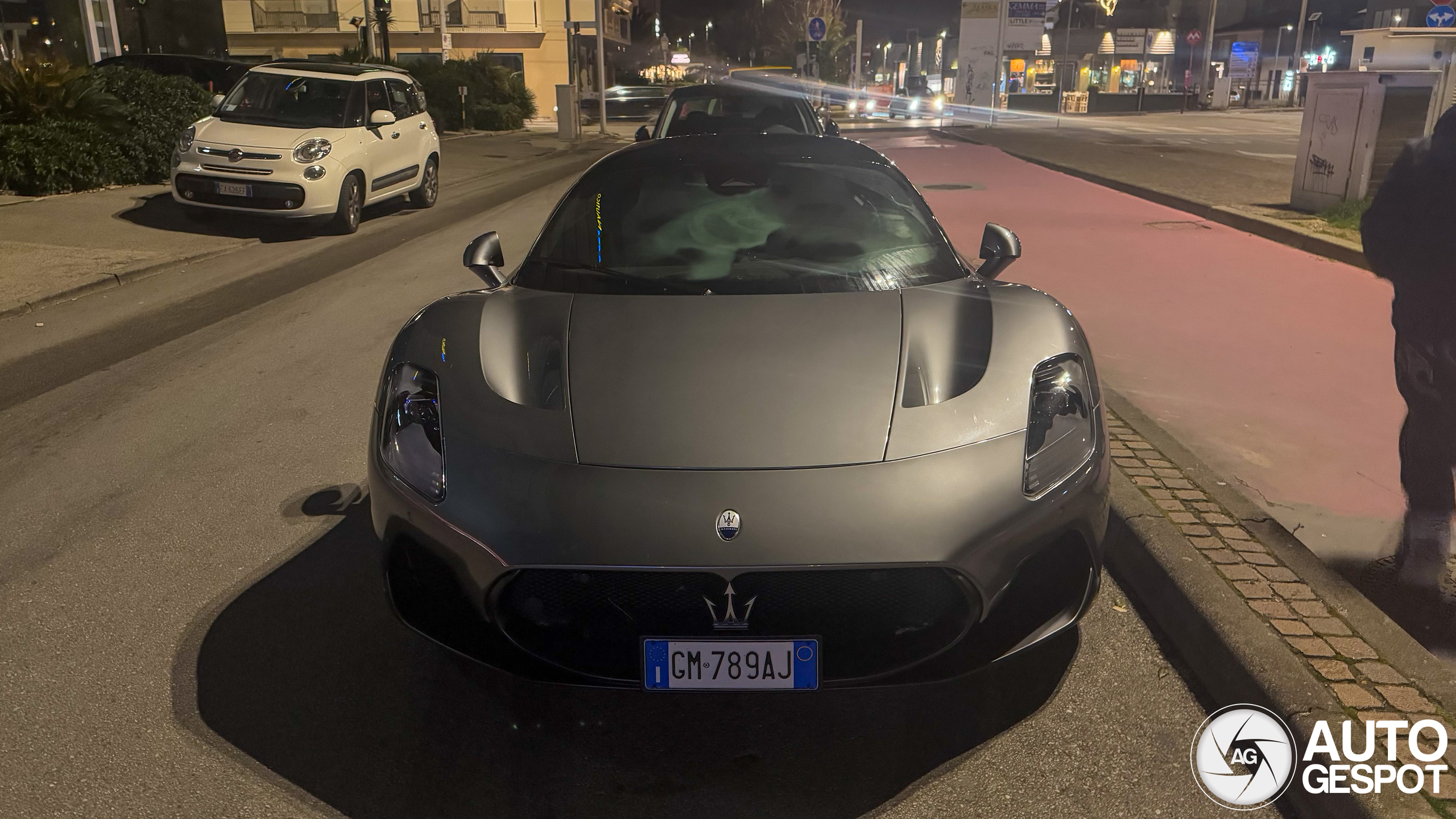 Maserati MC20