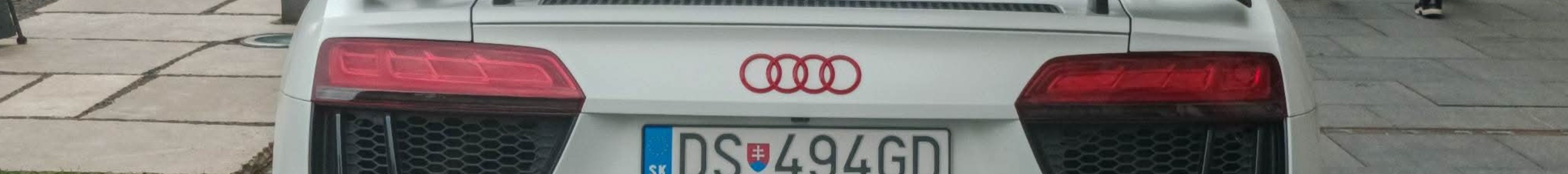 Audi R8 V10 Plus 2015