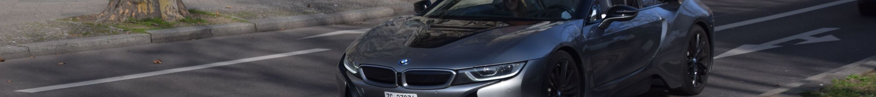 BMW i8 Roadster