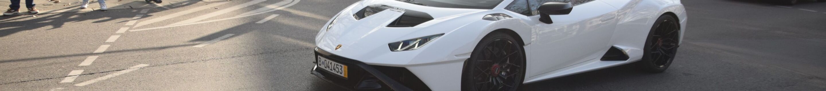 Lamborghini Huracán LP640-2 STO