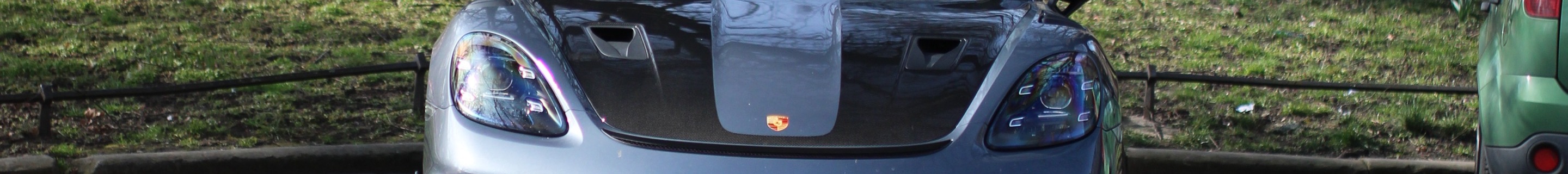 Porsche 718 Spyder RS Weissach Package