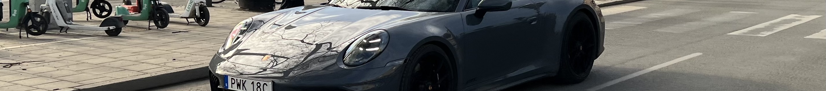 Porsche 992 Carrera 4 GTS MkII