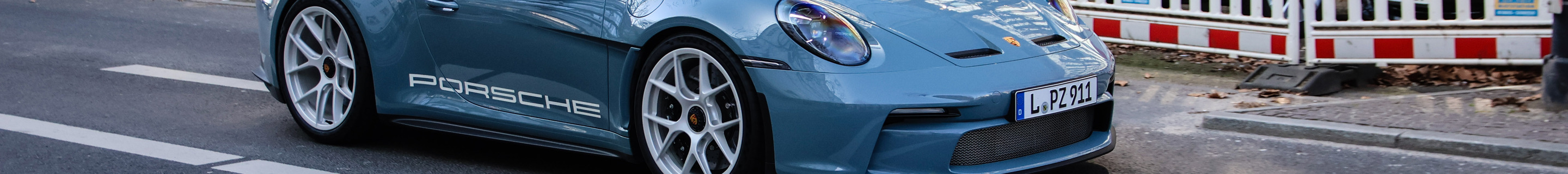Porsche 992 S/T