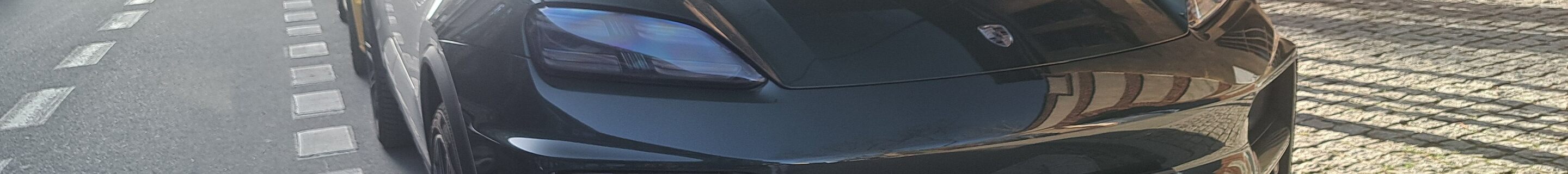 Porsche Macan EV Turbo